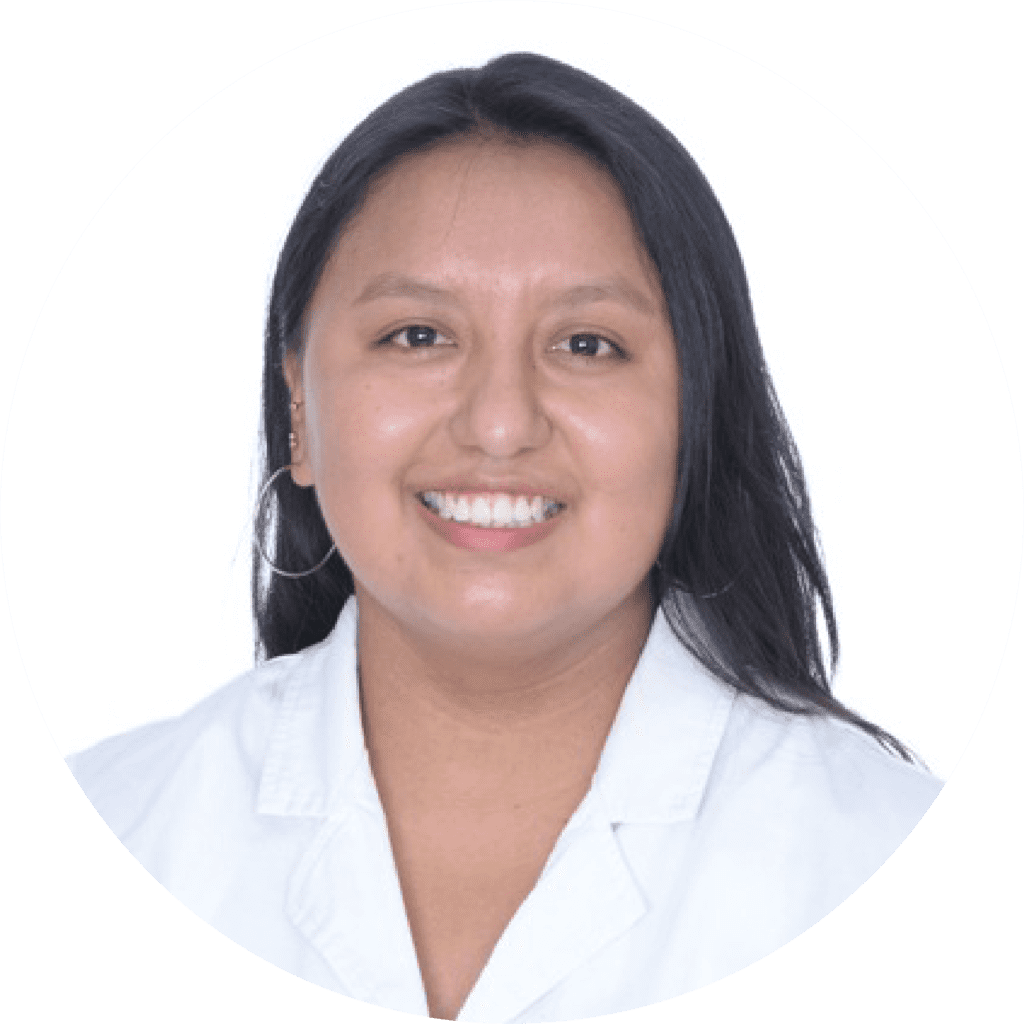 viviana garcia tenezaca auxiliar de farmacia